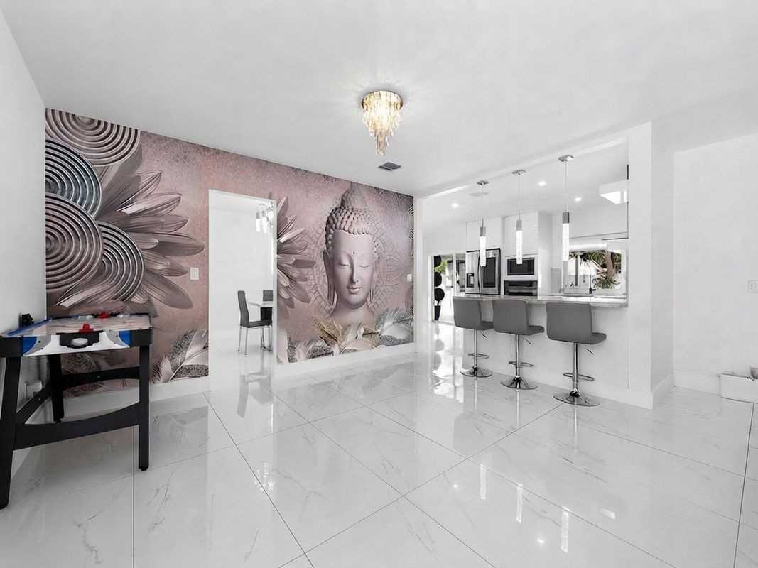 6951 Miami Lakeway S - Photo 5 of 7