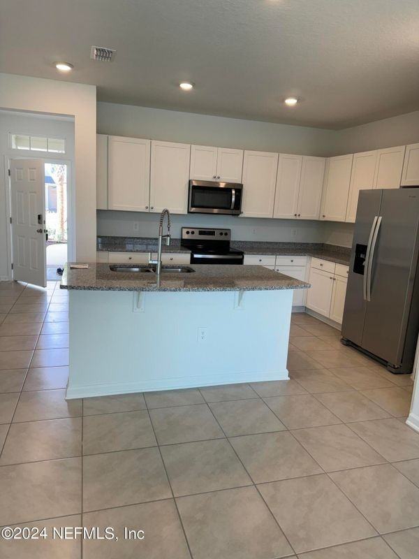 168 Seaport Breeze Rd - Photo 2 of 37