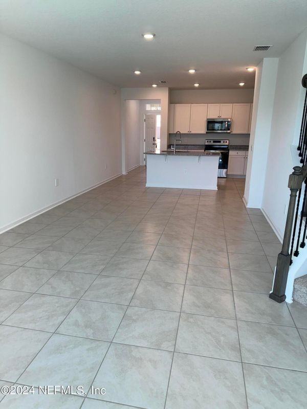 168 Seaport Breeze Rd - Photo 4 of 37