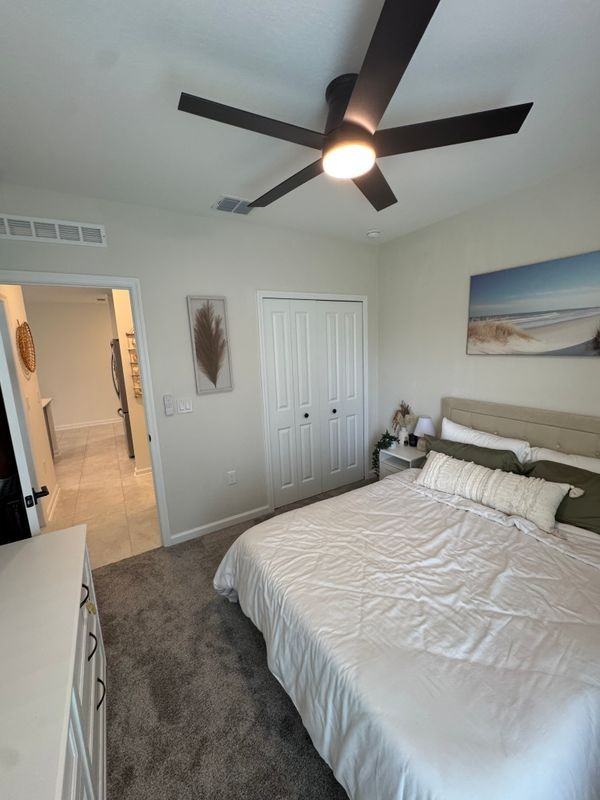 2127 Green Valley St - Photo 4 of 9