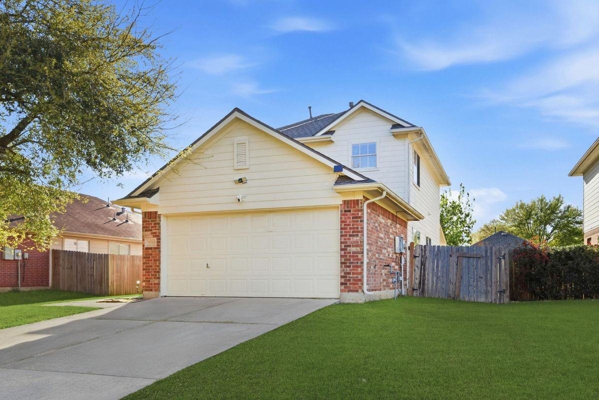 9519 Maple Green Ln - Photo 3 of 49