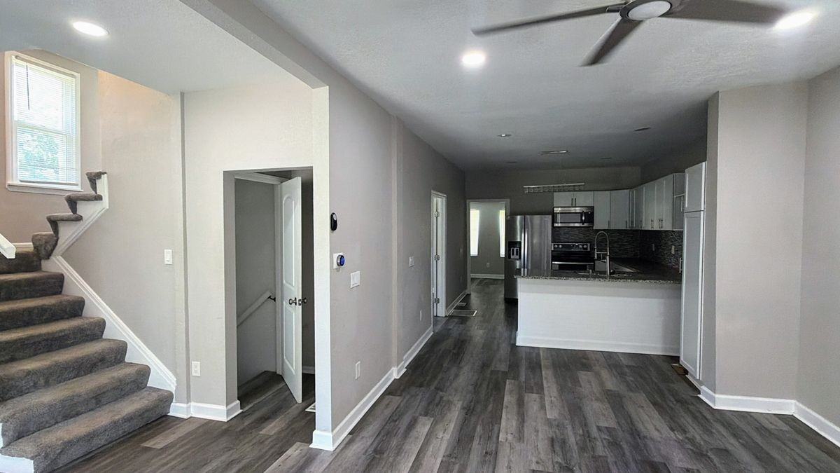 3321 Wabash Ave - Photo 5 of 24