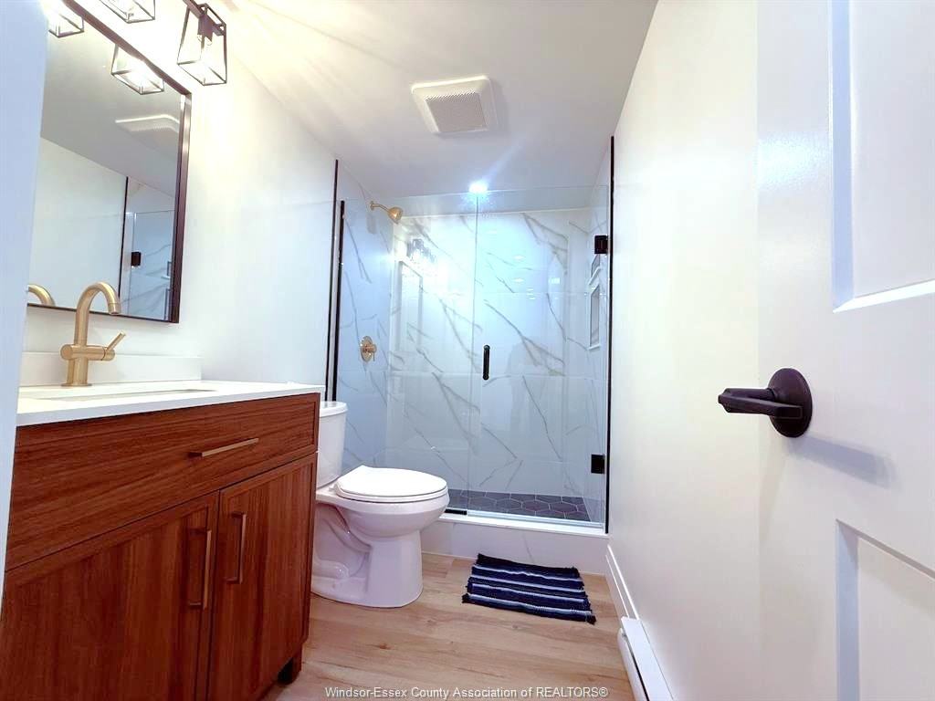 1748 Hall Ave - Photo 3 of 11