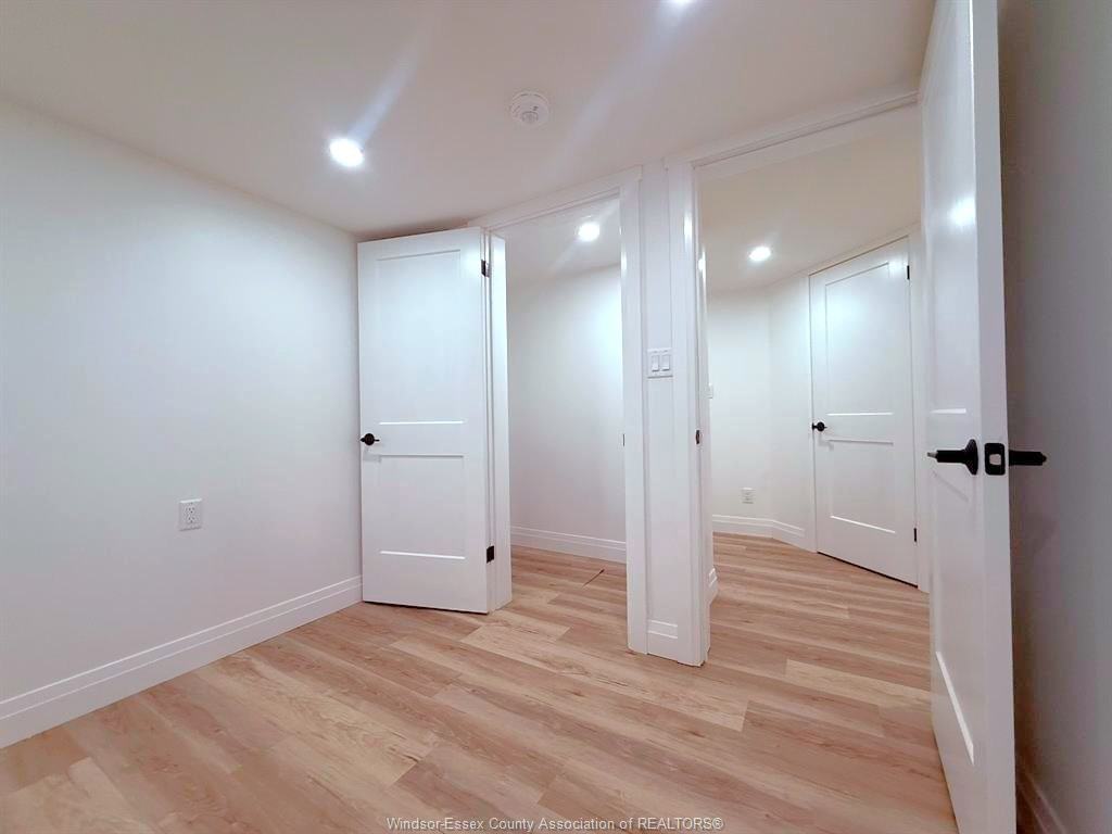 1748 Hall Ave - Photo 5 of 11