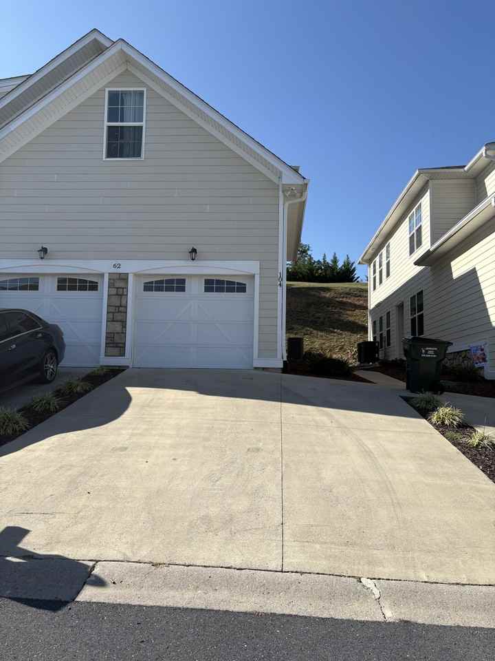 62 Windgate Cir #104