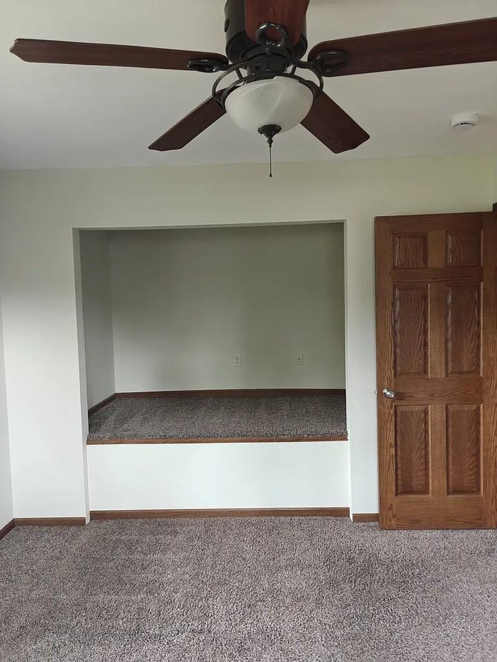 3695 Robert Pl - Photo 6 of 20