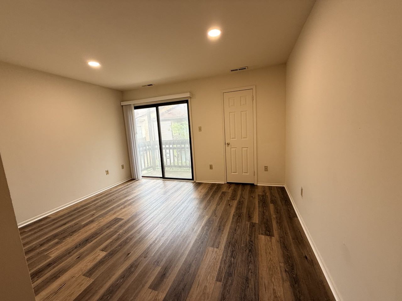 727 Black Horse Pike #202 - Photo 7 of 10