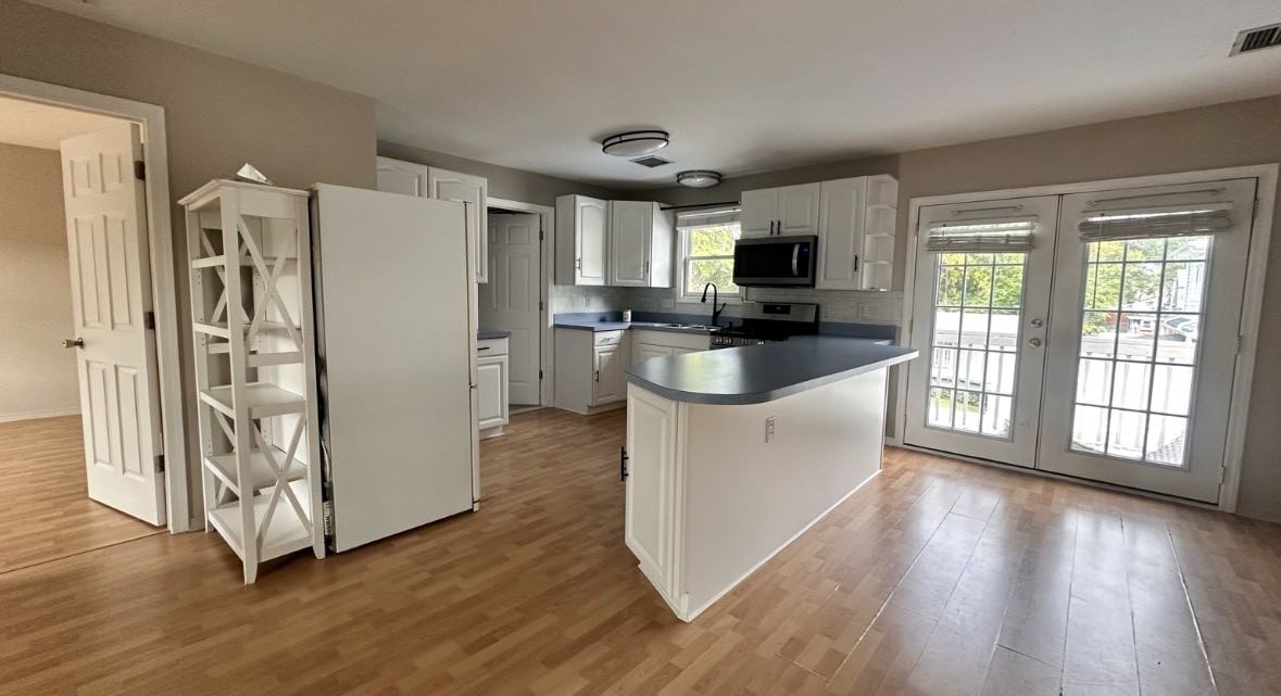73 Morningside Ave #1 - Photo 3 of 10