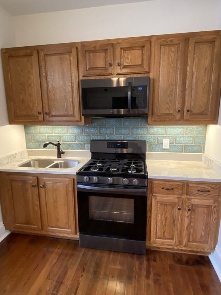 1414 Thalia St #2A - Photo 7 of 14