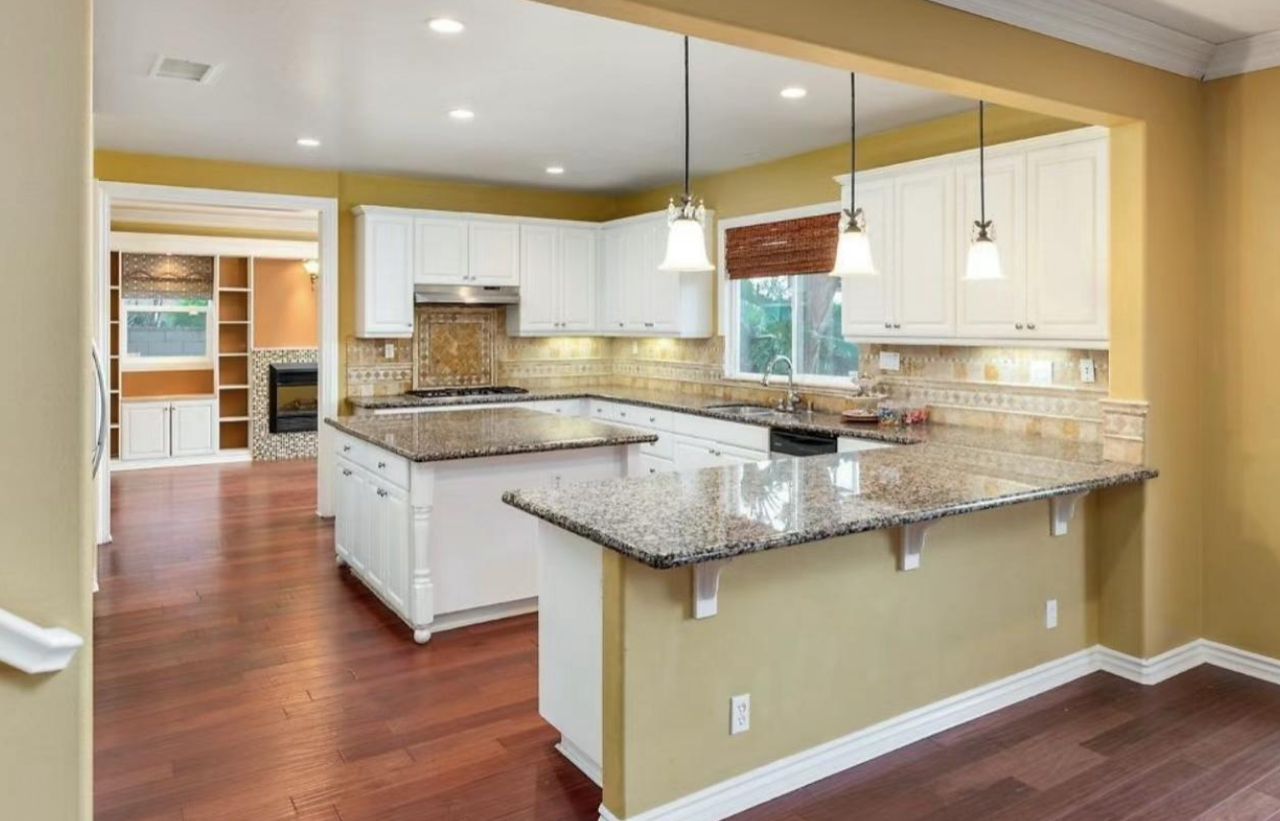 3267 Huntfield St #NA - Photo 4 of 7