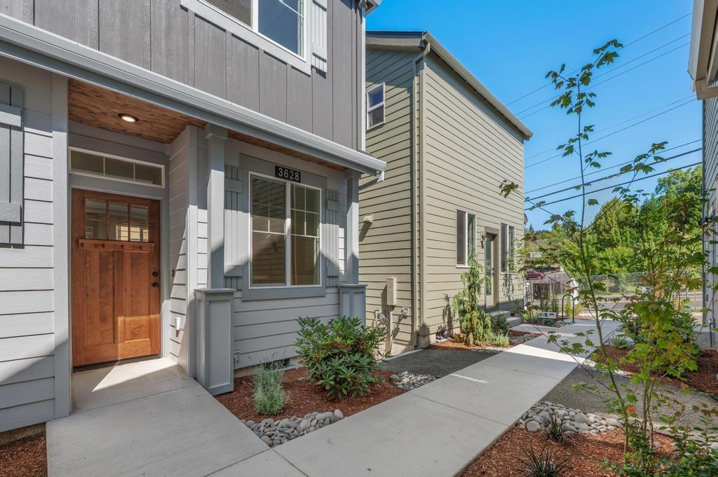 3628 Sw Vermont St #3628 - Photo 5 of 25