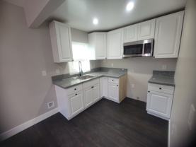 821 S Van Ness Ave #A - Photo 1 of 1