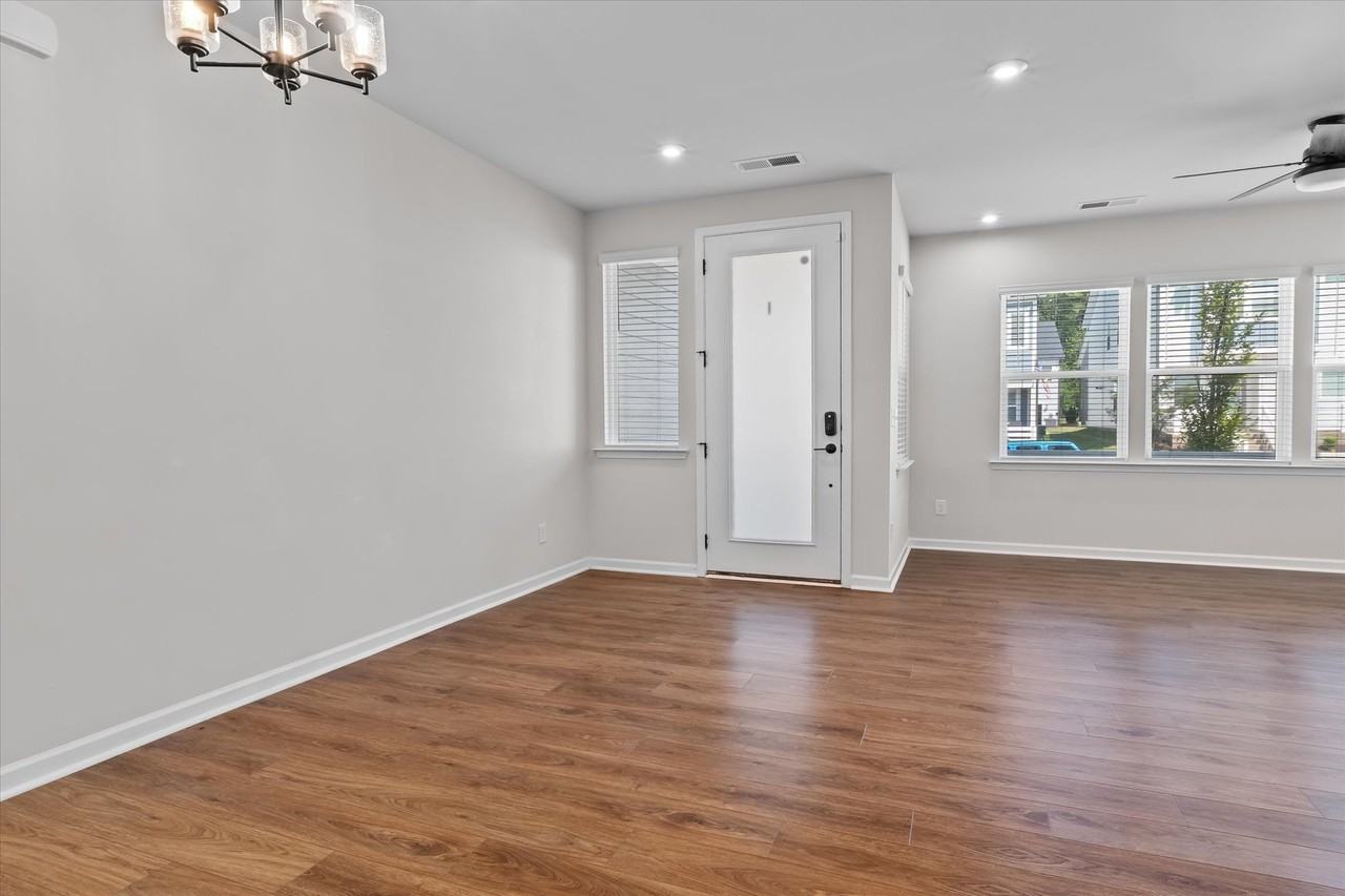 131 Berkeley Ave #A - Photo 3 of 27