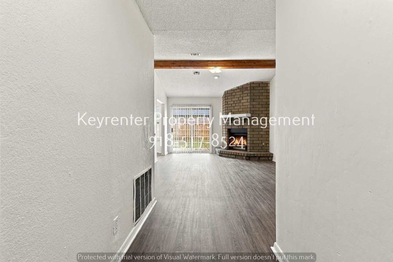 2911 S 121st East Ave - Photo 2 of 23