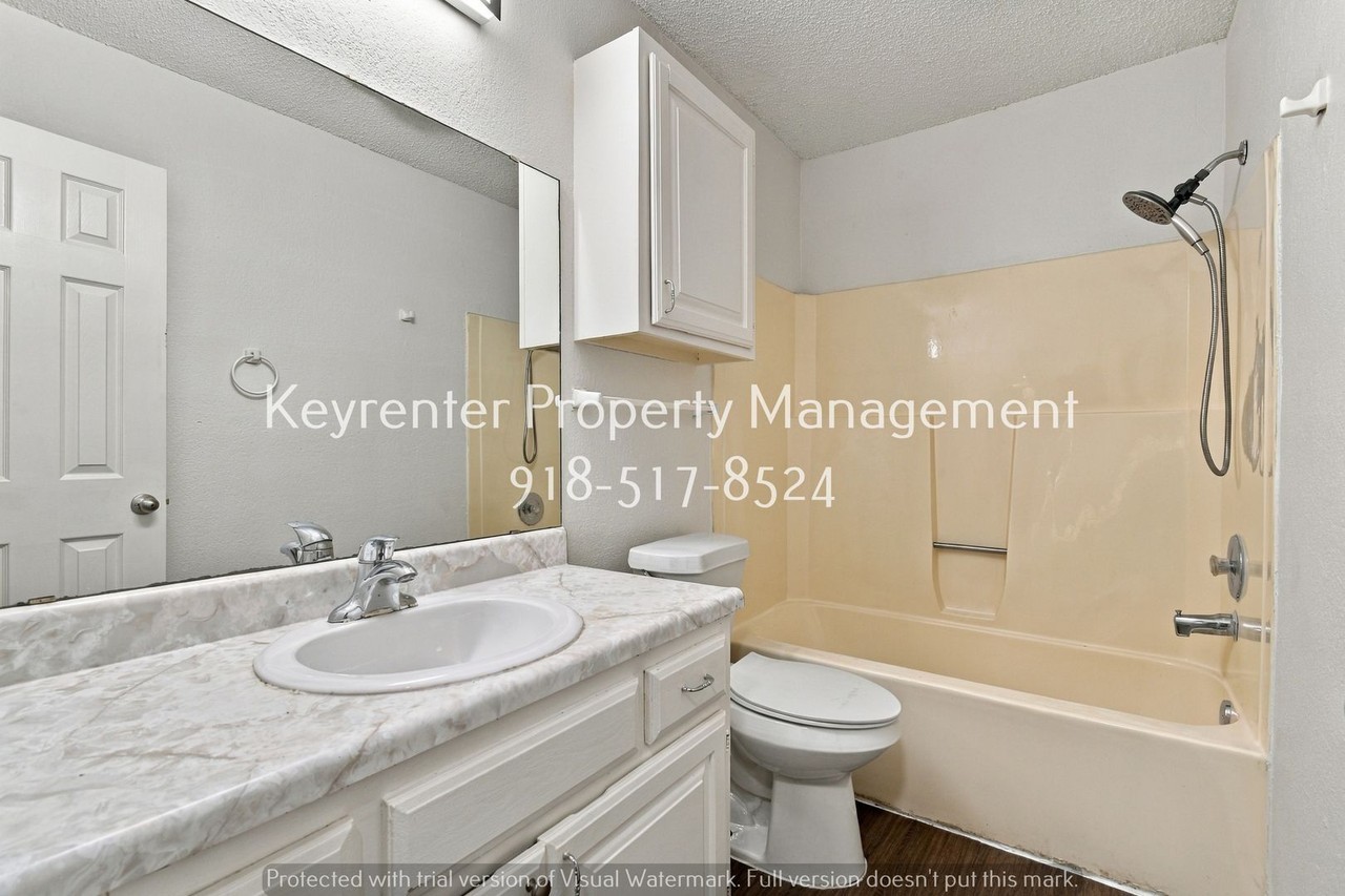 2911 S 121st East Ave - Photo 6 of 23