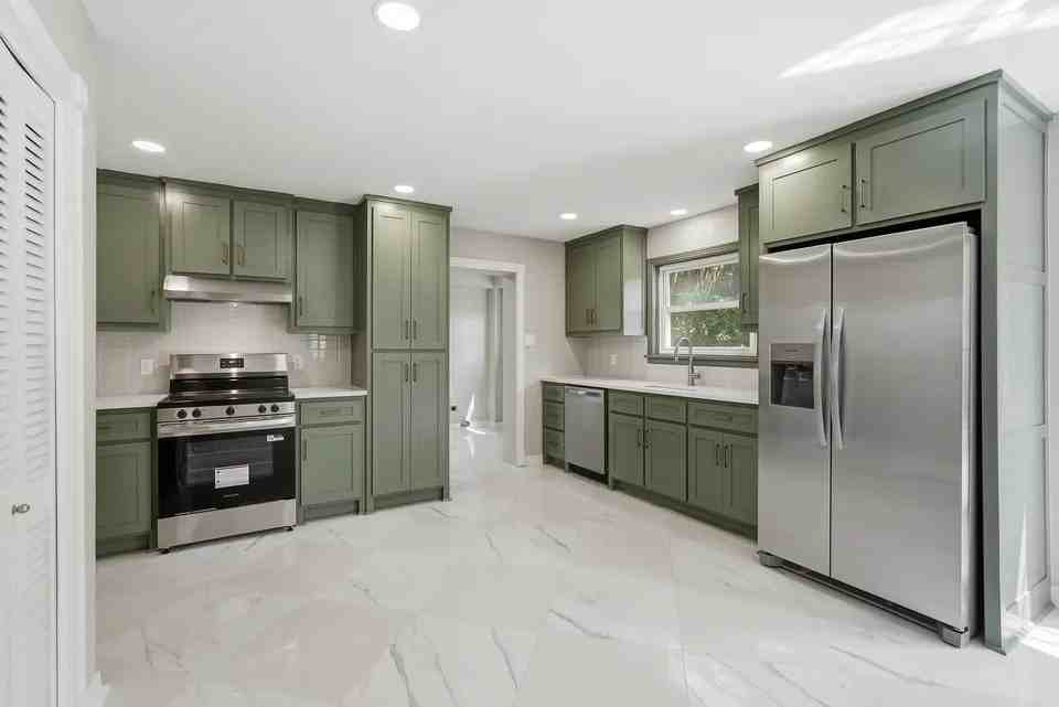 1 Van Lee Dr #NA - Photo 5 of 19