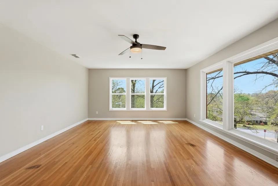 1 Van Lee Dr #NA - Photo 6 of 19
