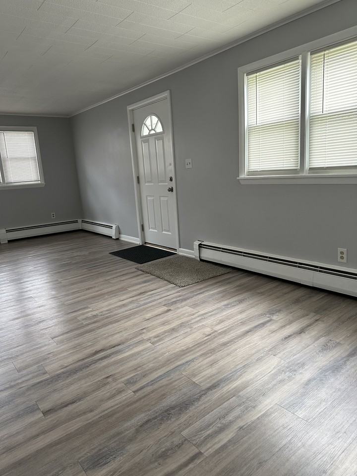 61 Westwood Dr #NA - Photo 5 of 22