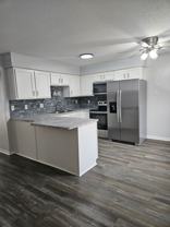 Newburgh Hidden Apartments 1 and 2 bedroom, Quiet Living - Photo 1 of 1