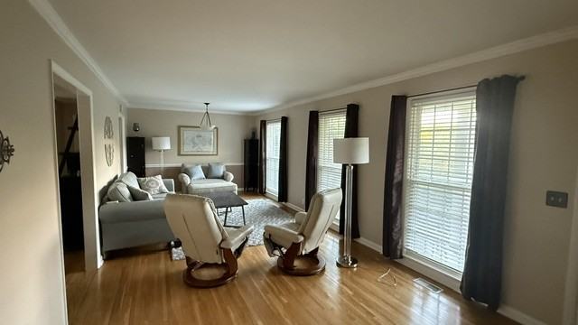 835 Rodney Dr #NA - Photo 3 of 11