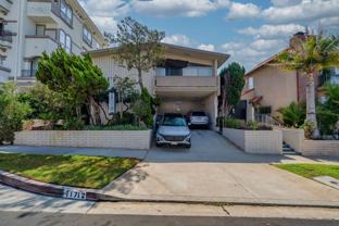 11712Darl - Photo 1 of 1
