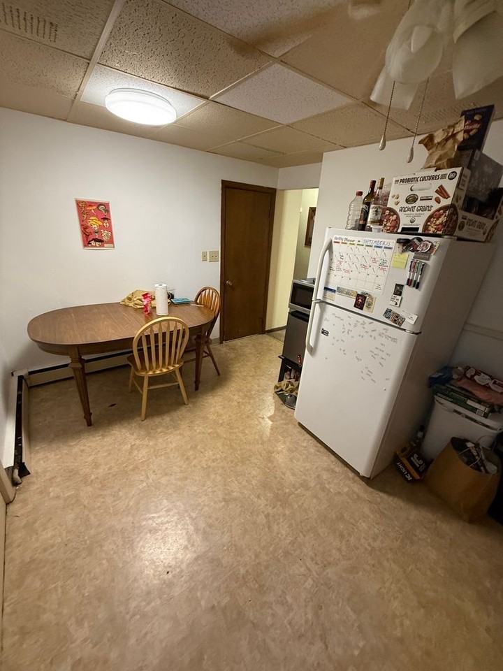 3443 Ward St #1 - Photo 5 of 11