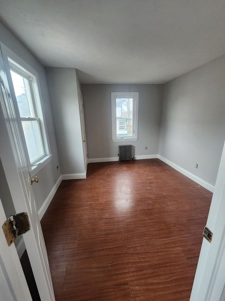 62 W Allen St - Photo 7 of 13