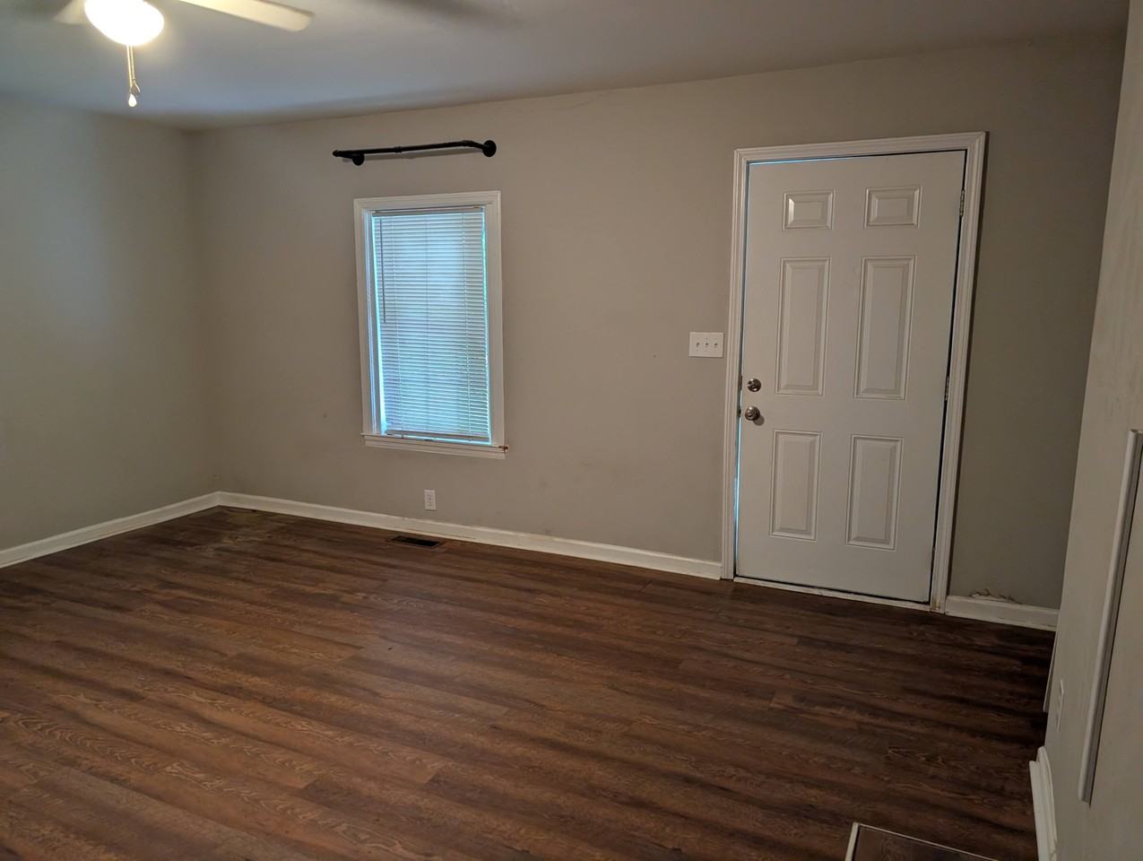 18 Liberty St #18 - Photo 2 of 22