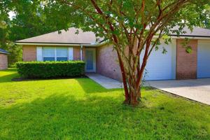 featured image of 25 Ryarbor Dr