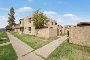 4051 W Reade Ave - Photo 1 of 1