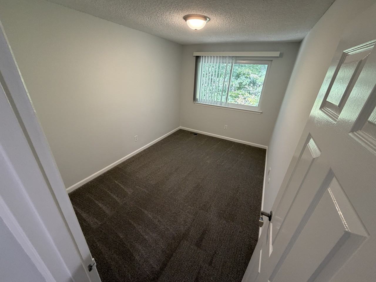 232 Springmeadow Drive #G - Photo 6 of 12