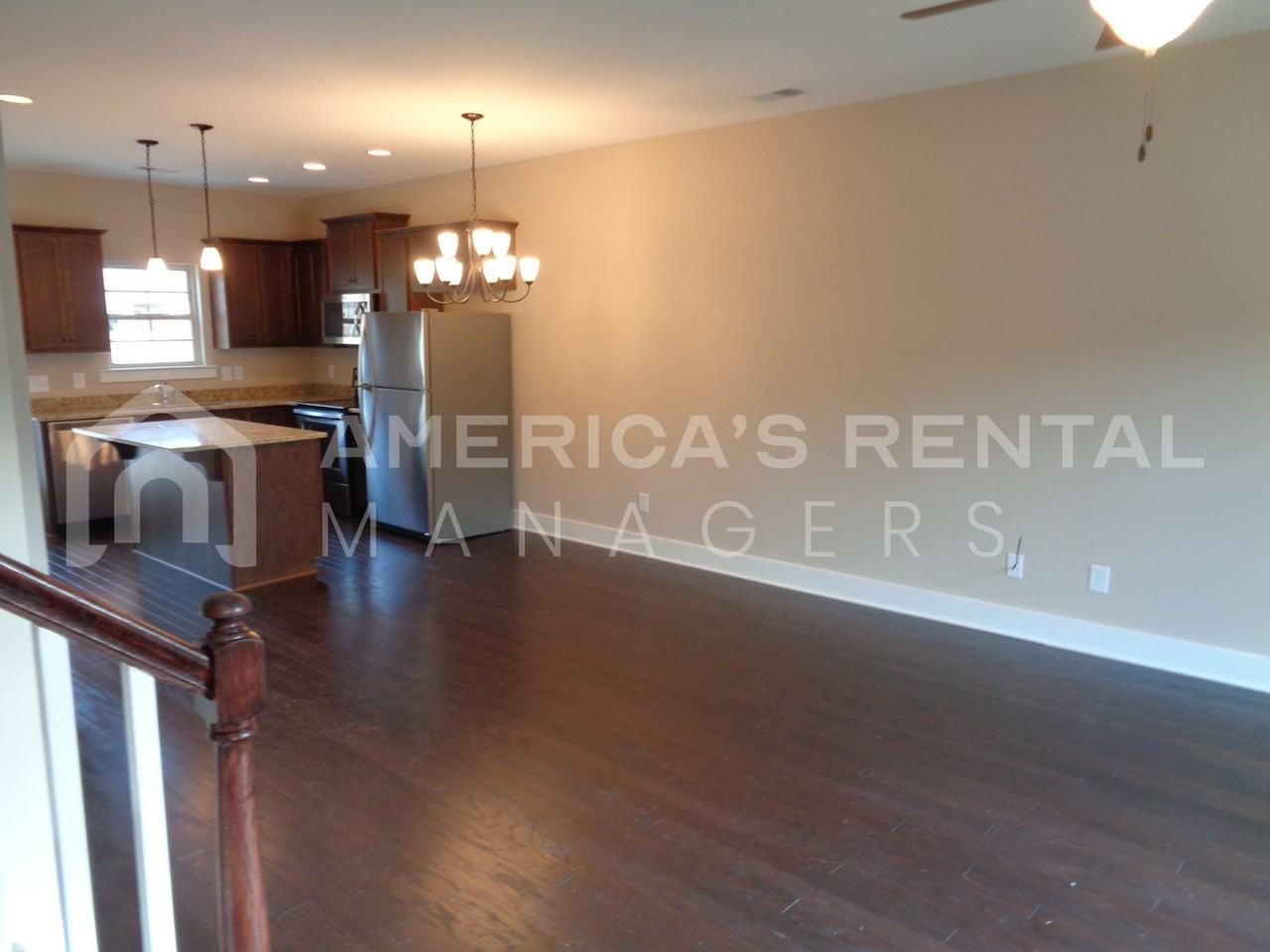 4387 Ridgemont Cir - Photo 2 of 18