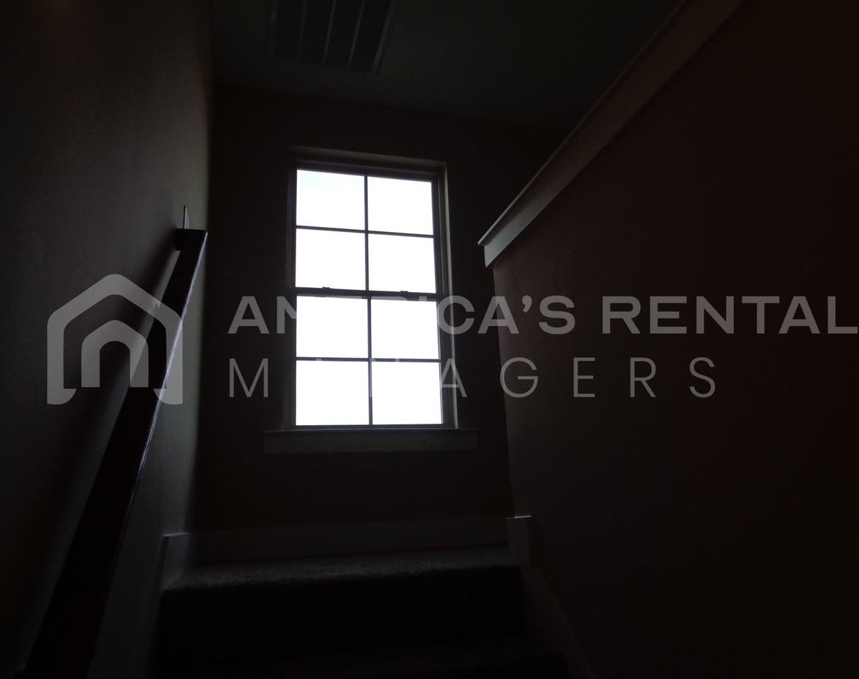 4387 Ridgemont Cir - Photo 5 of 18