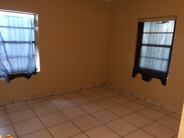 805 Nw 15th Ave - Photo 6 of 10
