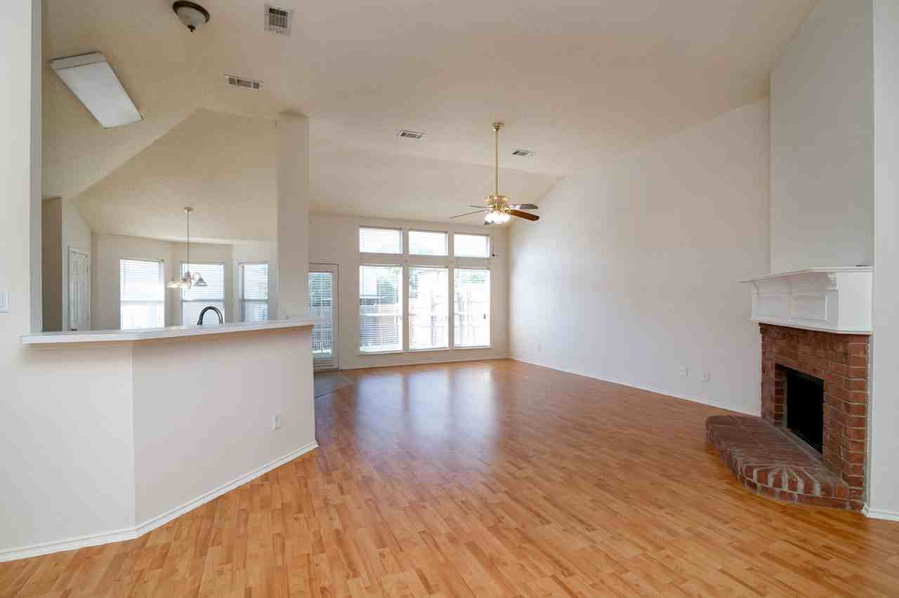 119 Wembley Way - Photo 5 of 21