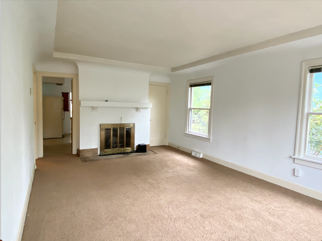 6031 25th Ave Ne - Photo 3 of 15