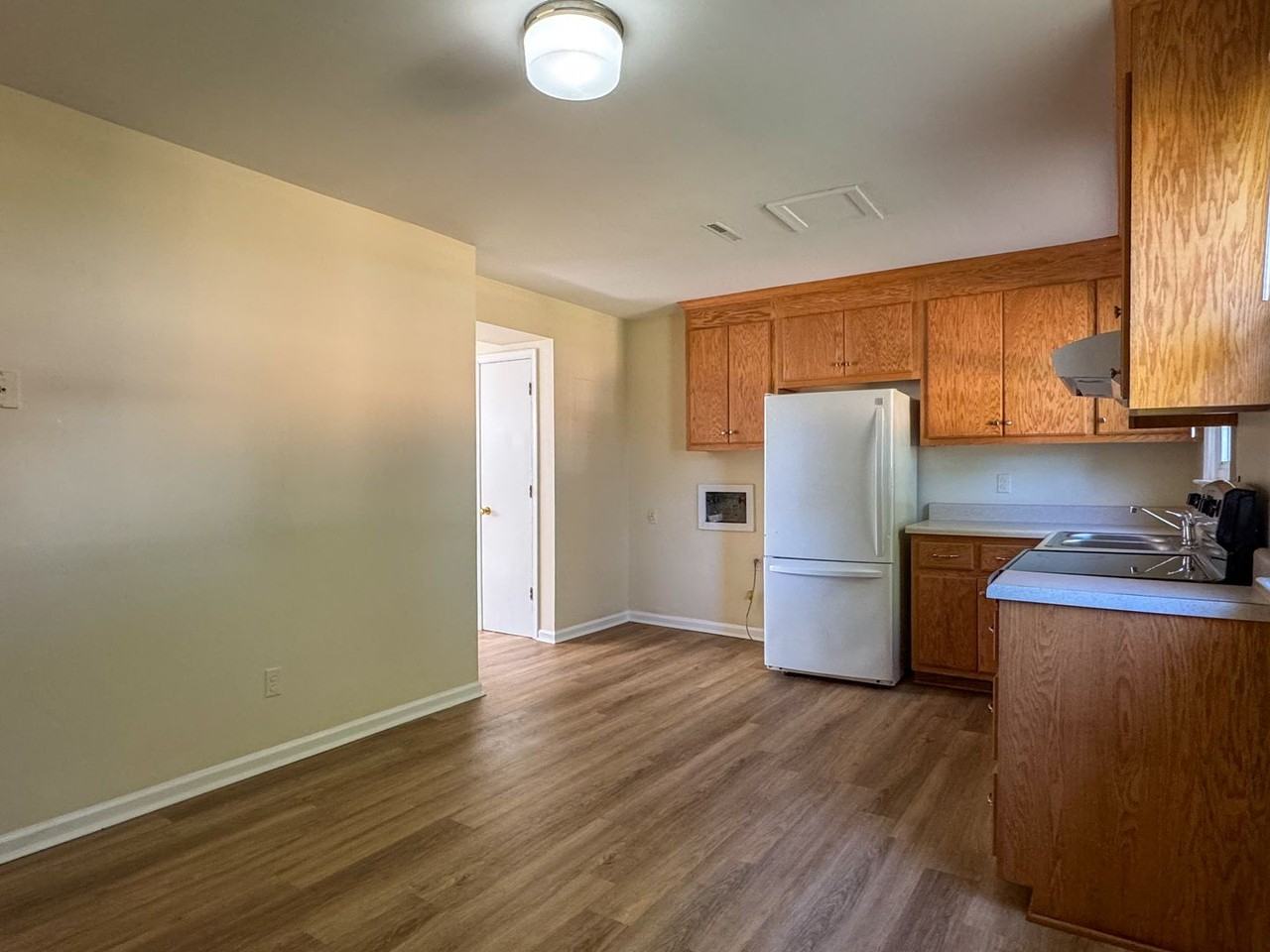 3413 Granby St - Photo 5 of 18
