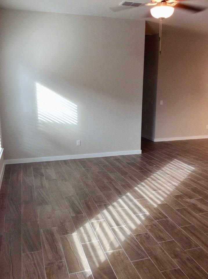 203 Hidden Springs Dr - Photo 4 of 8