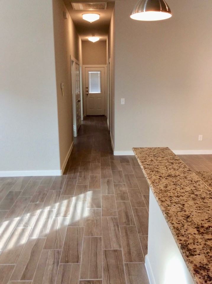 203 Hidden Springs Dr - Photo 5 of 8