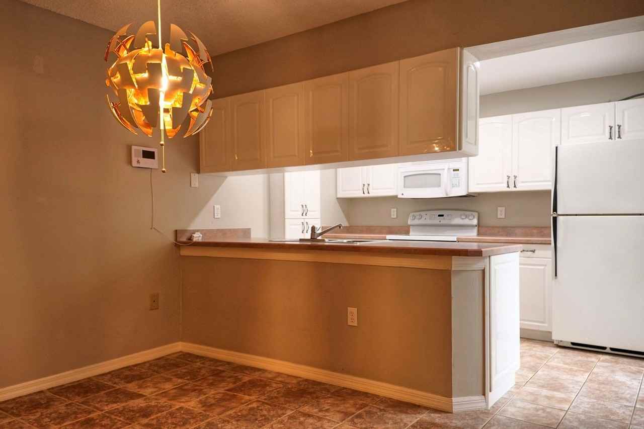 5259 Brook Ct - Photo 4 of 25
