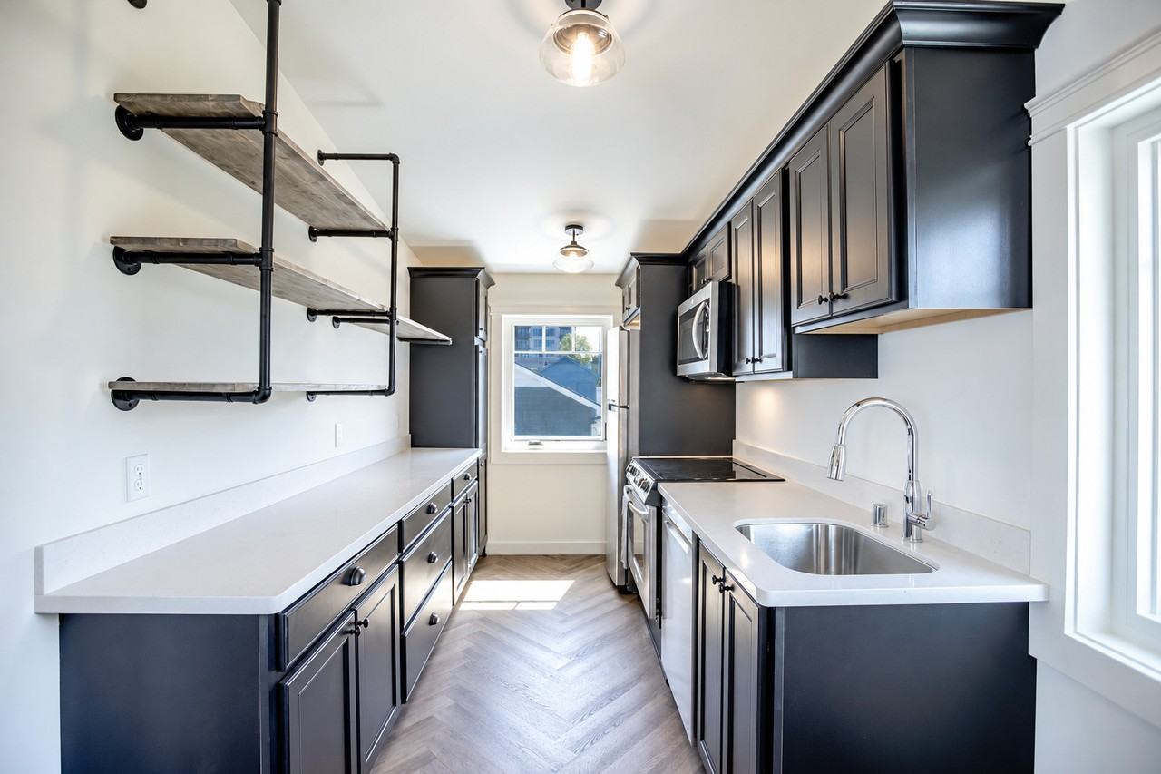 5402 Park Ave #B - Photo 6 of 20
