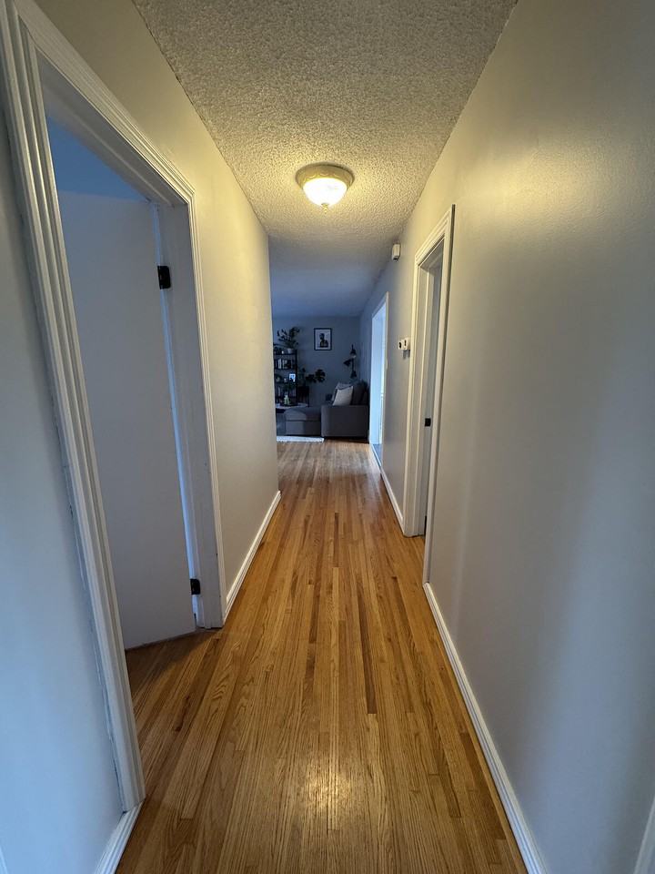 4515 35 Ave Sw - Photo 7 of 20