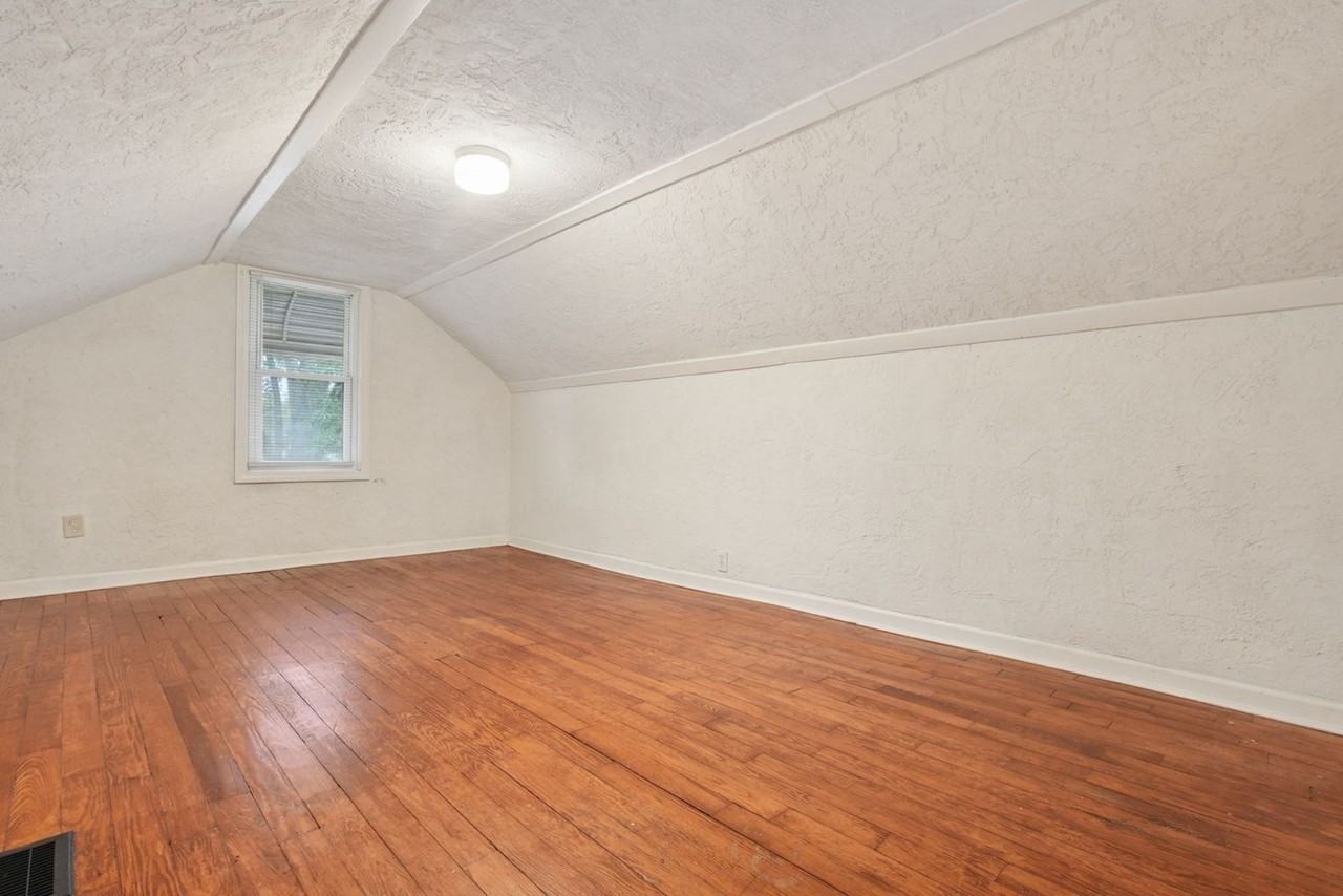1724 E Kossuth St - Photo 7 of 14