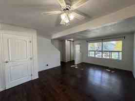 639 Queensland Pl Se - Photo 1 of 1