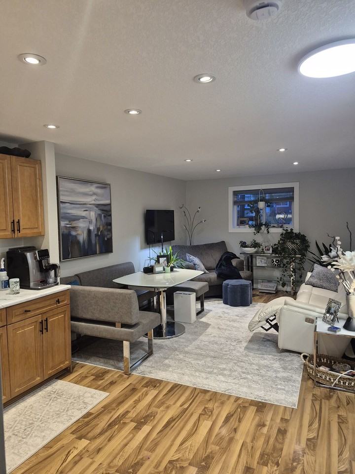 573 Macewan Dr Nw - Photo 4 of 13