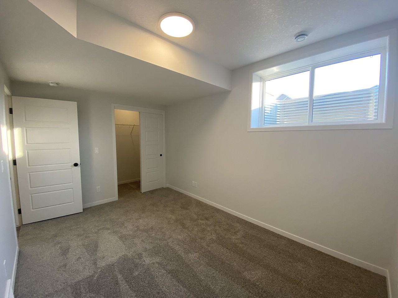 15220 Seton - Photo 3 of 9