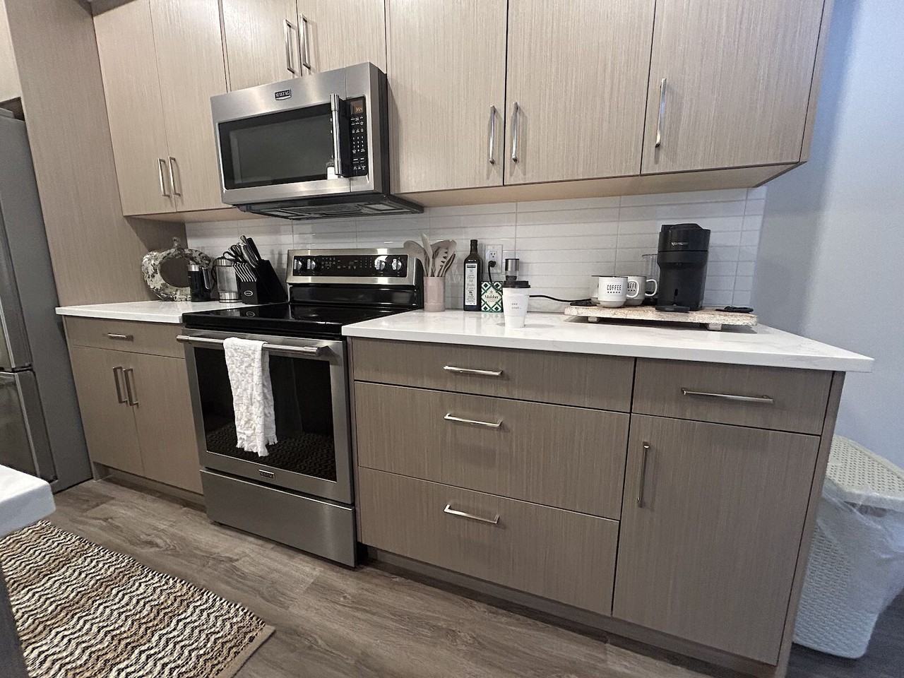 651 3 Ave Nw Unit 2 - Photo 5 of 25