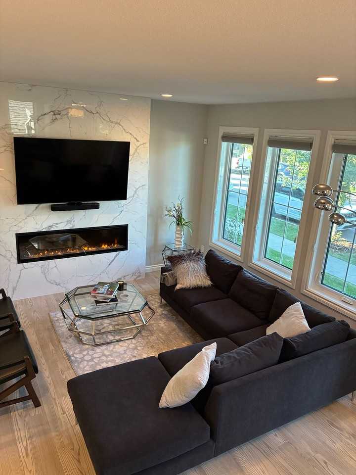 3115 Keswick Way Sw - Photo 2 of 33