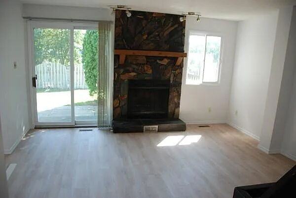 6011 174 St Nw - Photo 3 of 6