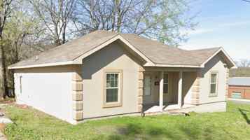 featured image of 3501 W 25th St